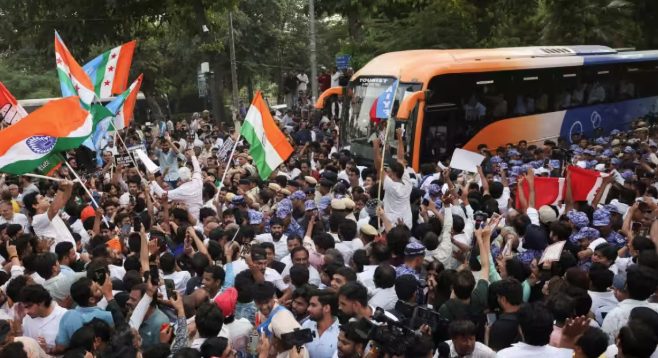 டெல்லி போராட்டத்தால் வர்த்தகம் பாதிப்பு: வியாபாரிகளுக்கு ரூ.2,000 கோடி இழப்பு எனத் தகவல்!
